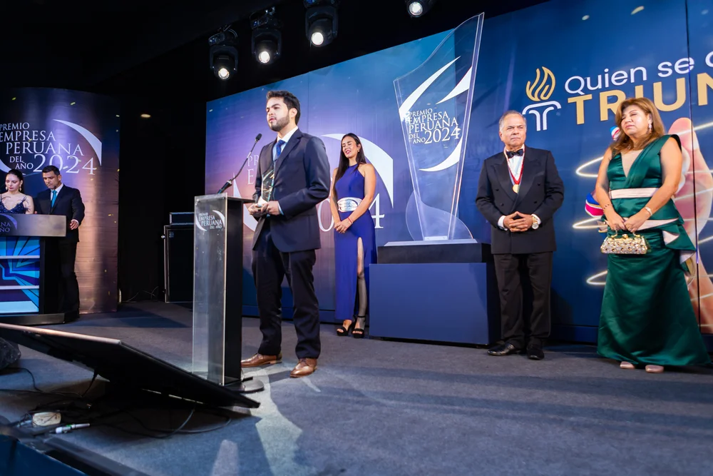 Vendrich palabras en ceremonia de premiación Empresa Peruana del Año 2024